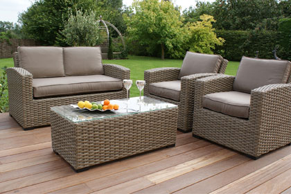The best wooden furniture for outdoor use