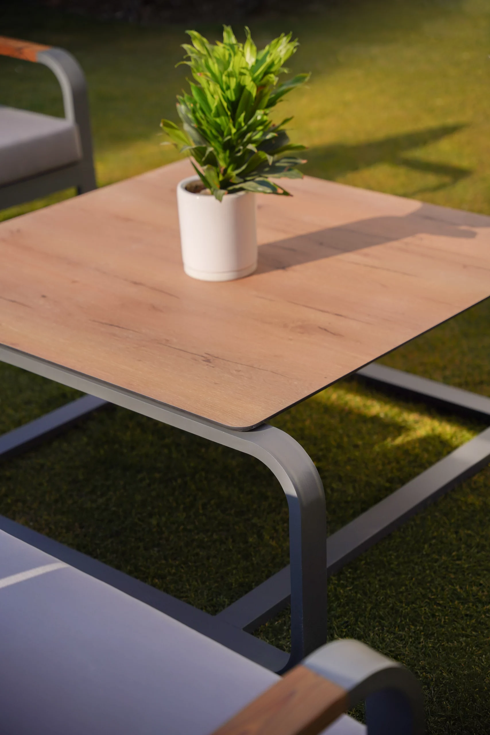 مقایسه رویه SPL با سایر رویه‌های میز فضای باز